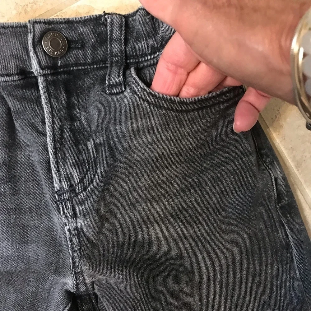 GAP 🍭gap distressed